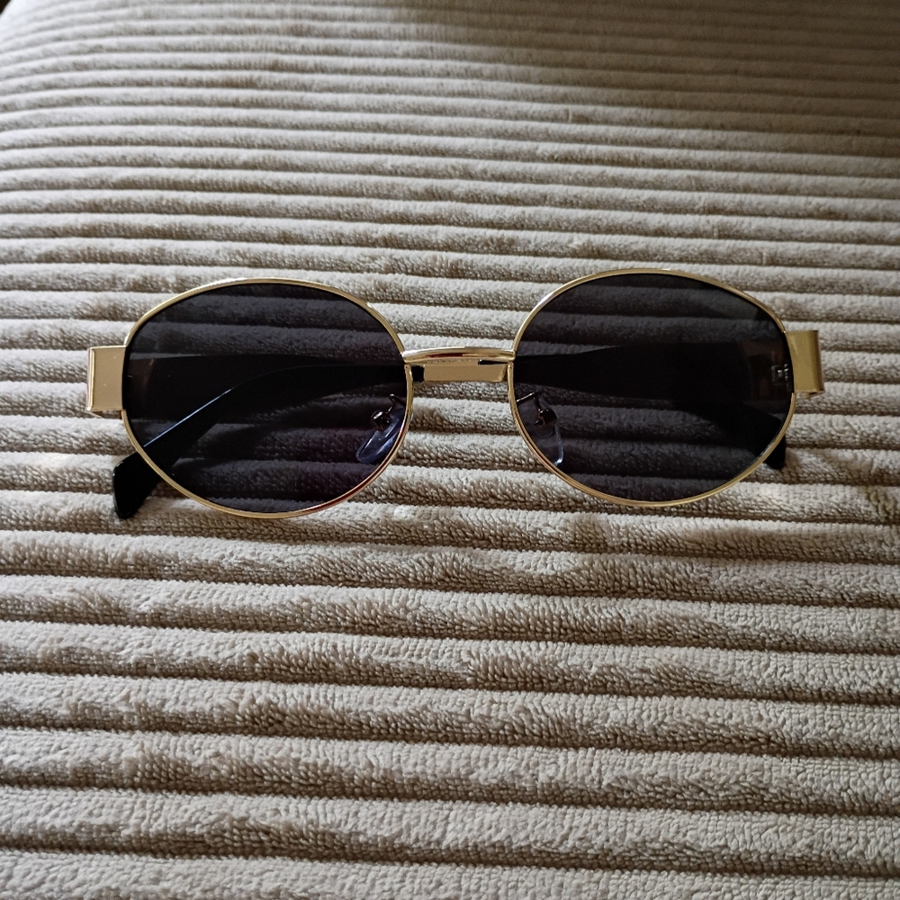 Gold Frame Sunglasses